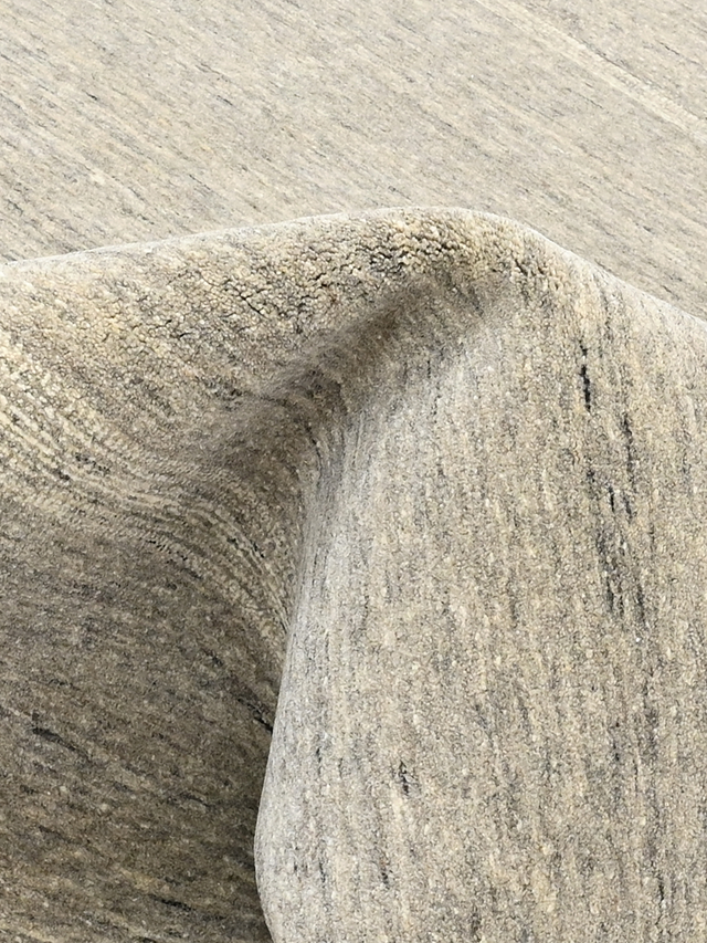 Vesso Heritage Hand-knotted Wool Rug