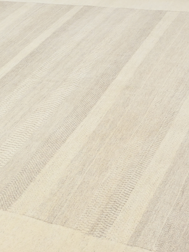 Zyra Heritage Hand-knotted Wool Rug