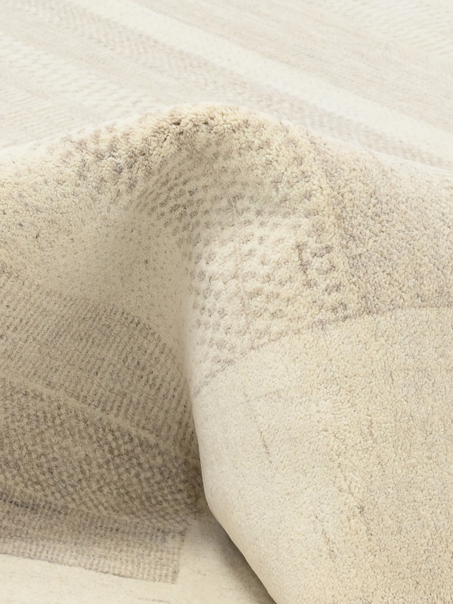 Zyra Heritage Hand-knotted Wool Rug