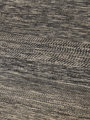Ashley Heritage Hand-knotted Wool Striped Rug - Charcoal