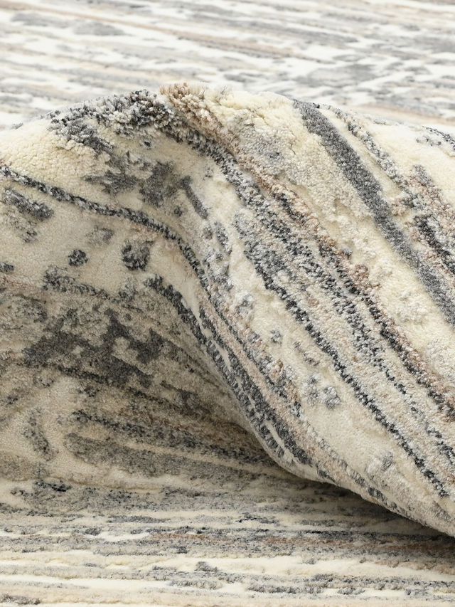 Carina Hand-knotted Wool Rug