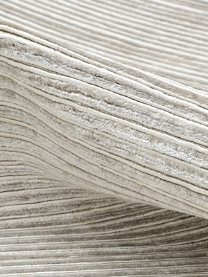Isabella Handloom Banana Silk Rug - Grey