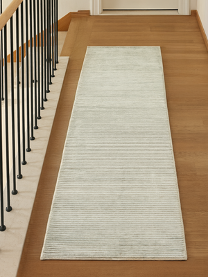 Natalie Handloom Banana Silk Rug - Grey