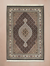 Soraya Hand-knotted Wool Rug