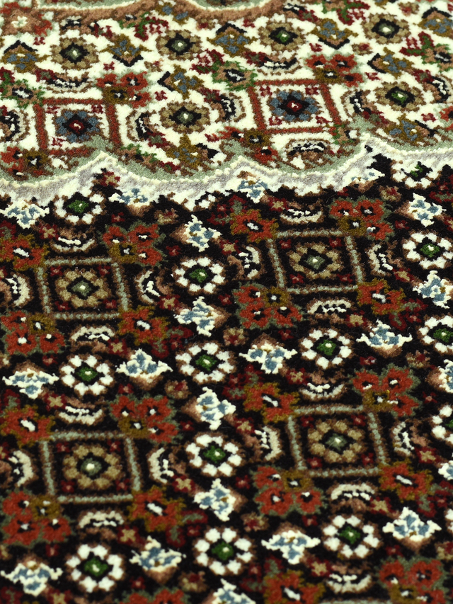 Soraya Hand-knotted Wool Rug