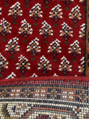 Nazm Hand-knotted Wool Persian Rug - Red