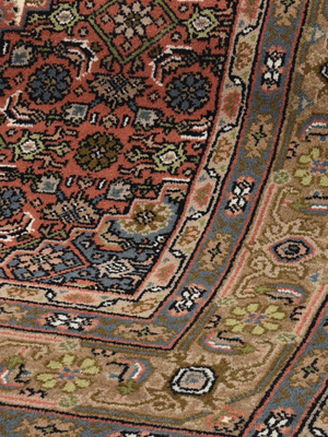Avelino Hand-knotted Wool Persian Rug - Multi
