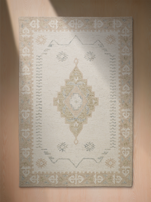 Parisa Persian Hand-tufted Wool Floral Rug - Off White