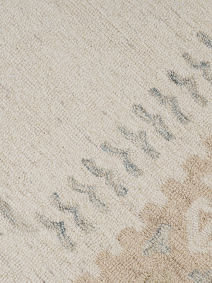 Parisa Persian Hand-tufted Wool Floral Rug - Off White