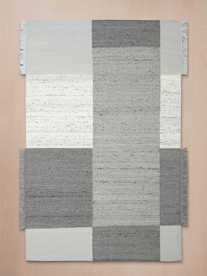 Neer Hand-woven Wool Geometric Rug - Grey