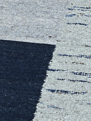 Tarin Hand-woven Wool Geometric Rug - Blue