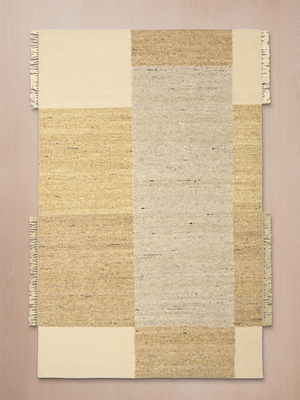 Aren Hand-Woven Wool Geometric Rug - Beige