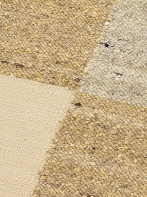Aren Hand-Woven Wool Geometric Rug - Beige