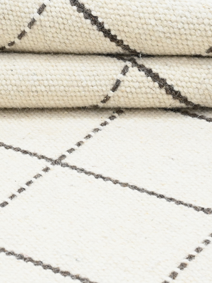 Nayab Hand-woven Wool Geometric Rug - Ivory