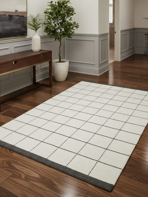 Nayab Hand-woven Wool Geometric Rug - Ivory
