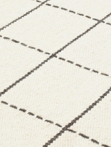 Nayab Hand-woven Round Wool Rug
