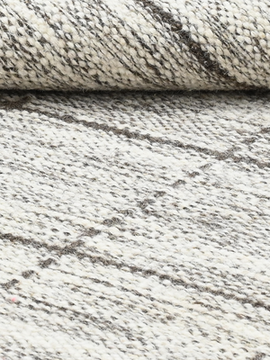 Aabid Hand-woven Wool Geometric Rug - Beige
