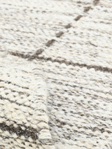 Aabid Hand-woven Round Wool Rug