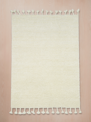 Narin Hand-woven Bouclé Floral Rug - Off-White