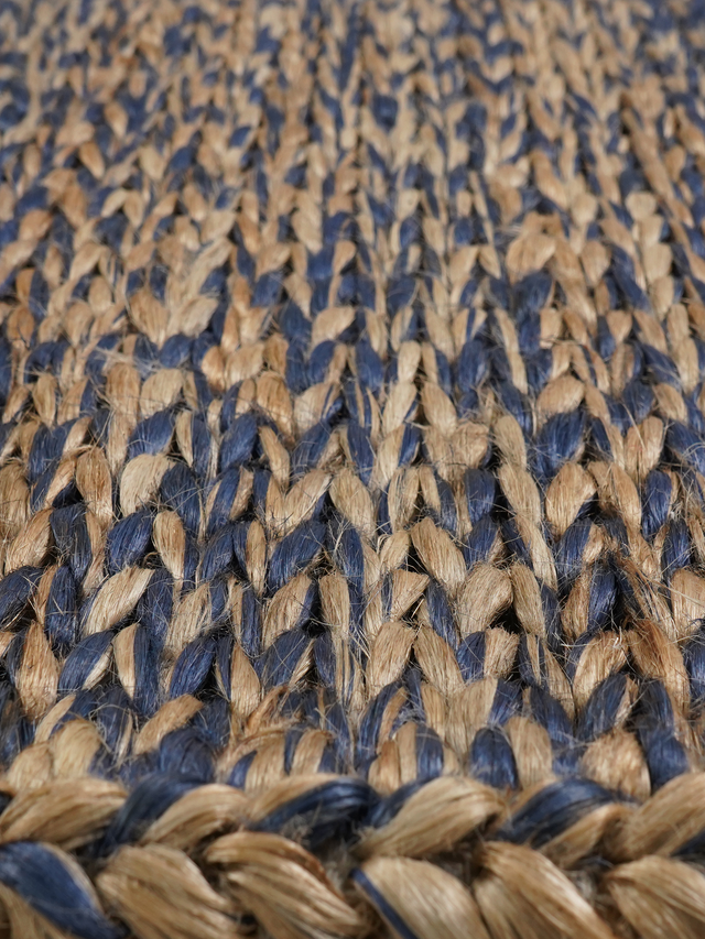 Hamza Hand-woven Jute Rug