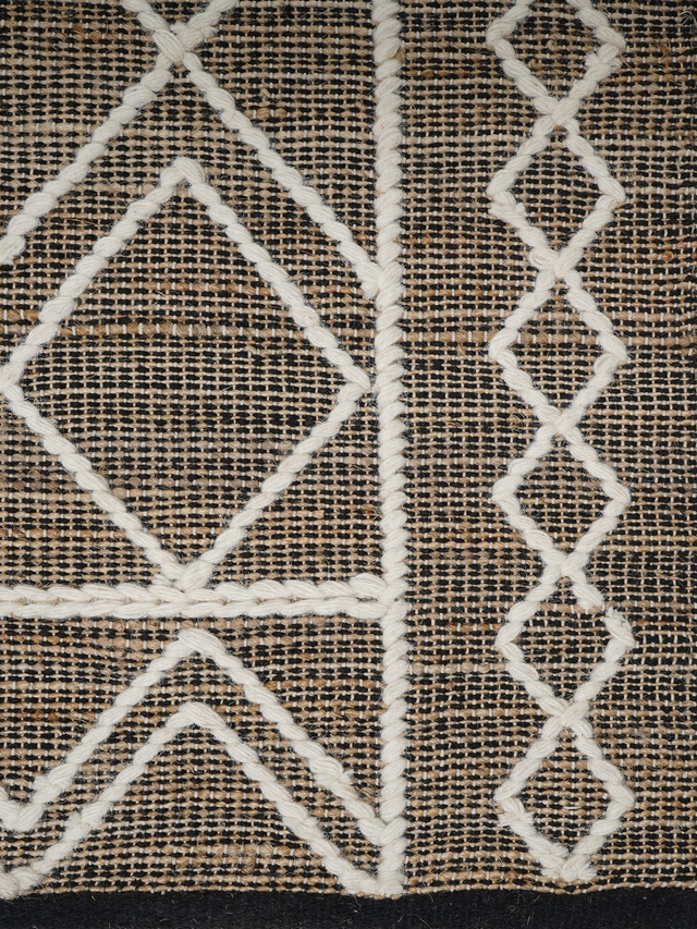 Nira Hand-woven Jute Rug