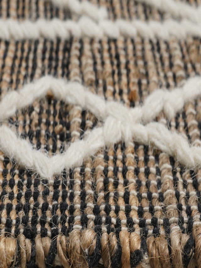 Nira Hand-woven Jute Rug