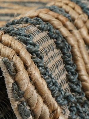 Razaq Hand-woven Jute Geometric Rug - Natural