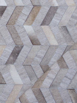 Aariz Hide & Wool Geometric Rug - Grey