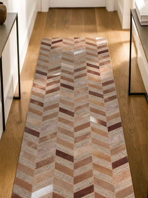Ruhan Hide & Wool Geometric Rug - Rust