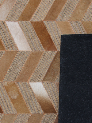Ruhan Hide & Wool Geometric Rug - Rust