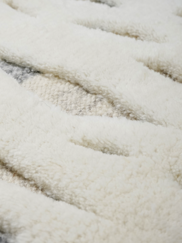 Kaelis Hand-knotted Wool Rug