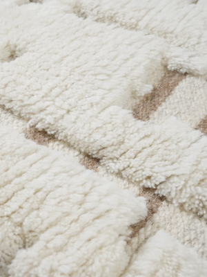 Seraya Hand-knotted Wool Geometric Rug - Off-White