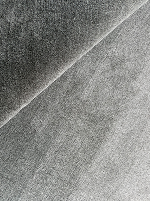 Nerun Hand-tufted Wool Rug - Grey Ombre