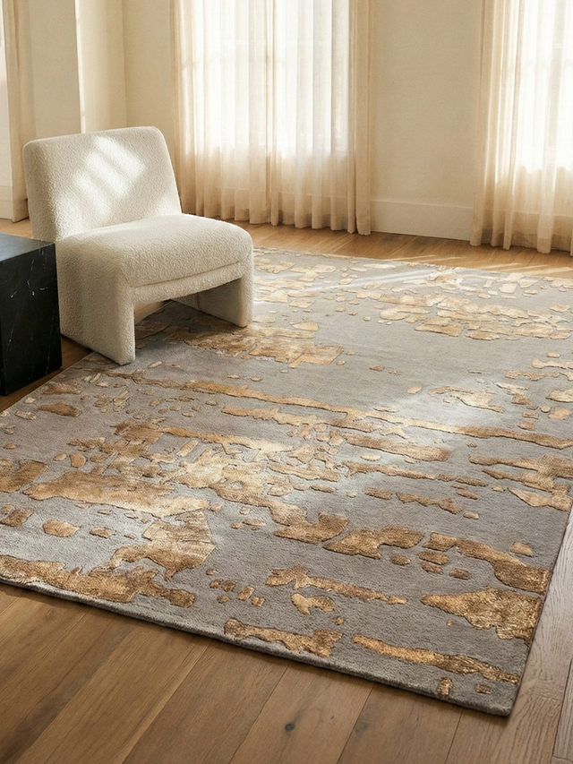 Zaren Hand-tufted Wool & Tencel Rug