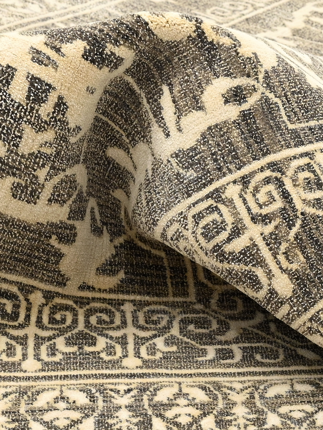 Nariza Hand-knotted Wool-Silk Rug