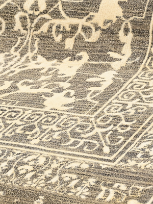 Nariza Hand-knotted Wool-Silk Persian Rug - Charcoal