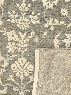 Anahita Grey Hand-knotted Wool-Silk Persian Rug - Grey