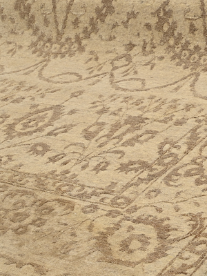 Royan Hand-knotted Wool-Silk Persian Rug - Beige