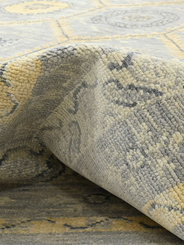 Suhana Hand-knotted Wool Rug