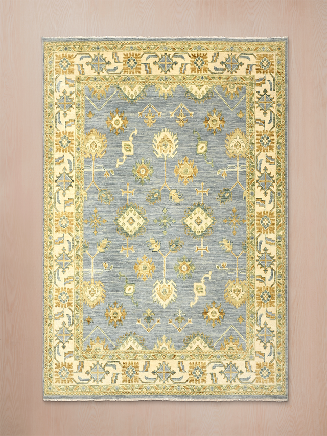 Dovie Hand-knotted Wool Rug