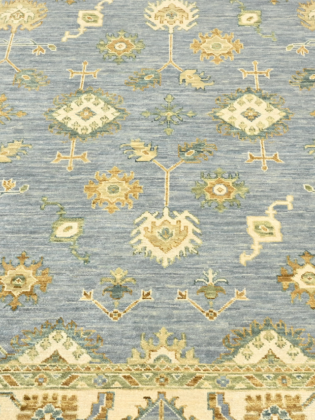 Dovie Hand-knotted Wool Rug