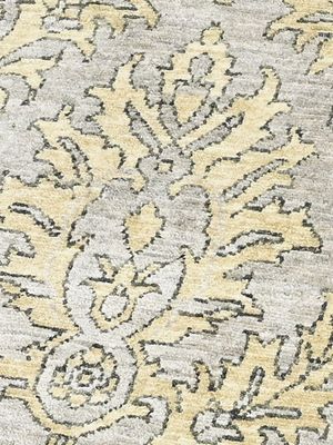 Iskra Hand-knotted Wool Persian Rug - Grey