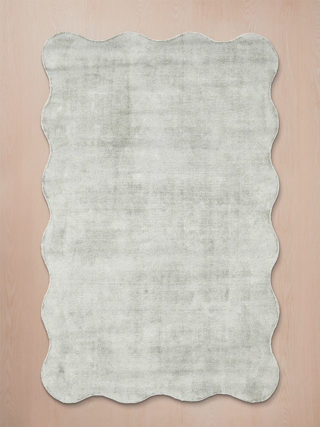 Saphera Hand-woven Scalloped Rug