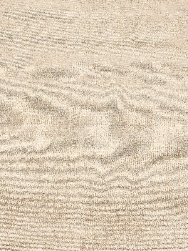 Aaruni Hand-woven Oval Rug