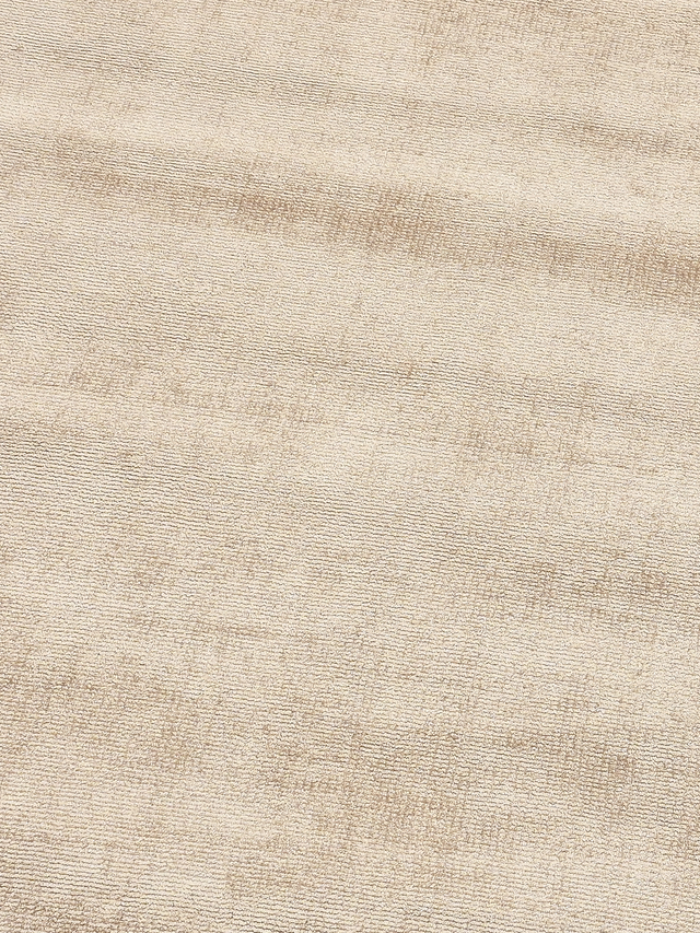 Aaruni Hand-woven Oval Rug