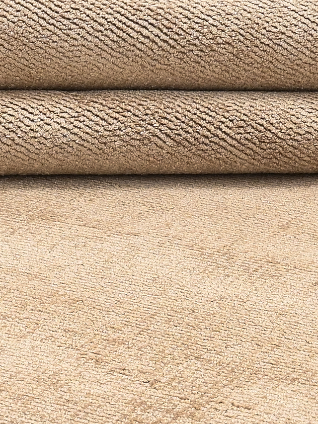 Aaruni Hand-woven Oval Rug