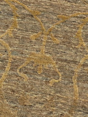 Lucid Hand-knotted Wool & Silk Persian Rug - Beige