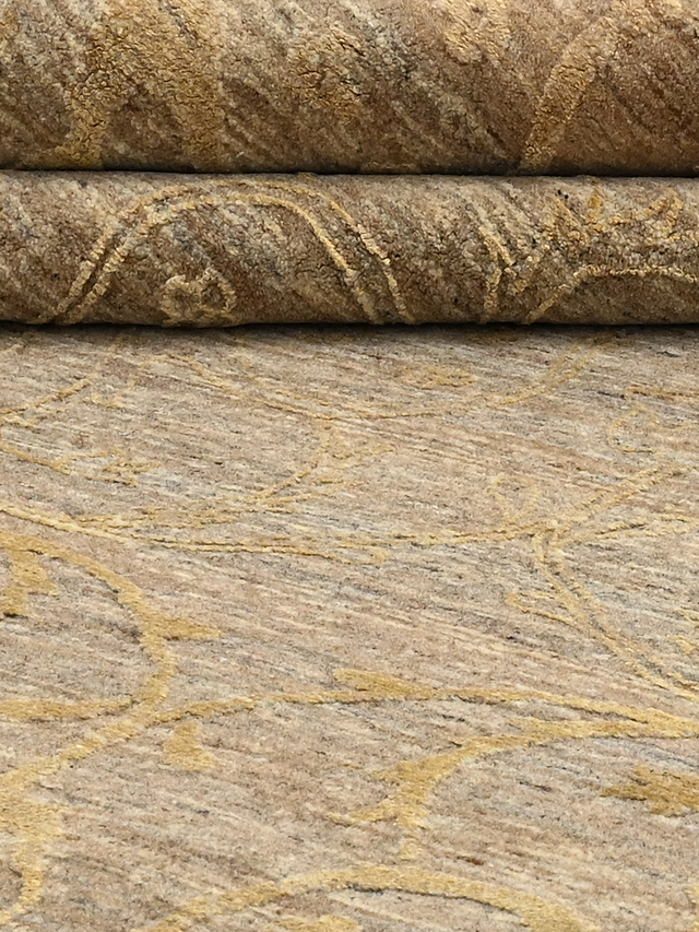 Lucid Hand-knotted Wool & Silk Rug