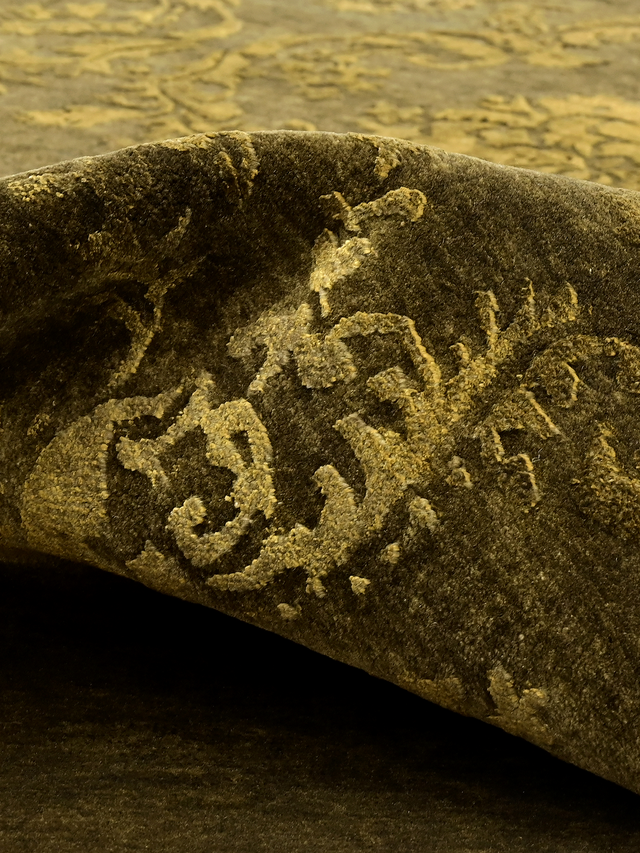 Nomadic Hand-knotted Wool & Silk Rug