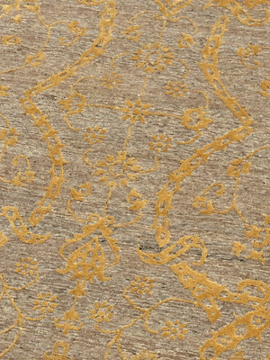 Aprezo Hand-knotted Wool & Silk Persian Rug - Beige